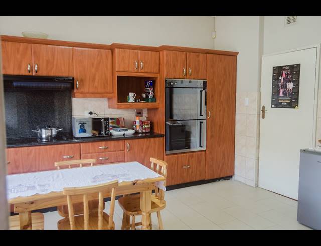 3 BEDROOM HOUSE FOR SALE IN SCOTTBURGH CENTRAL